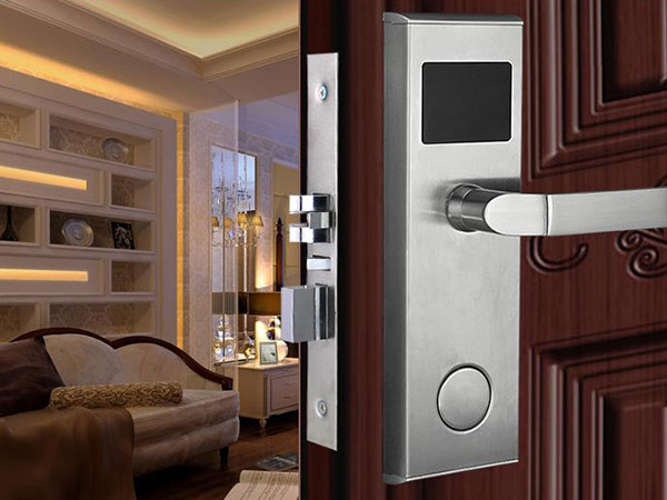 清河门24小时上门开锁公司